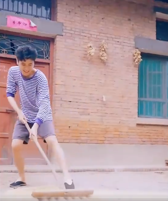 重生1984当首富第03集