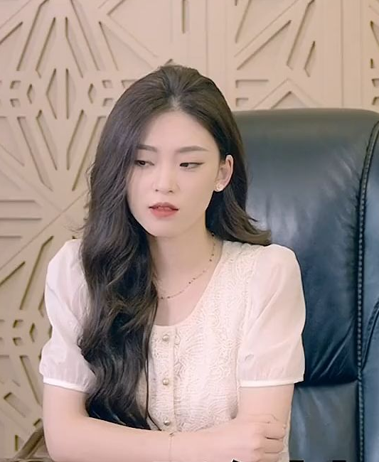 公司保洁员竟是女总裁第01集